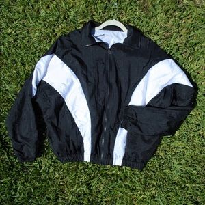 Black & White  Windbreaker 💨